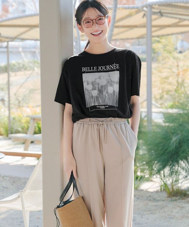 Tiaclasse L 【おのののかさん着用】「サマケア」グラフィックプリントTシャツ ブラック