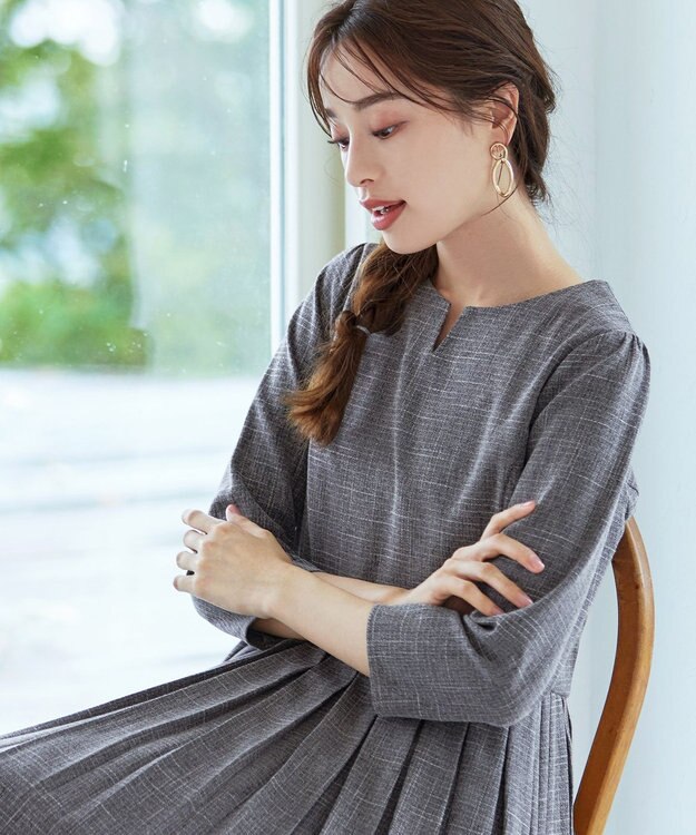 Tiaclasse 【洗える】プリーツワンピース チャコールグレー