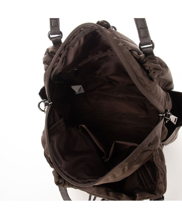 Y'SACCS 【Y’SACCS vous et】ポーチ付き4WAYリュック チョコ