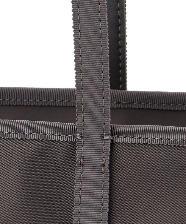 TOCCA  T-LETTERA NYLON BAG ナイロンバッグ【A4サイズ対応】 ライトグレー系