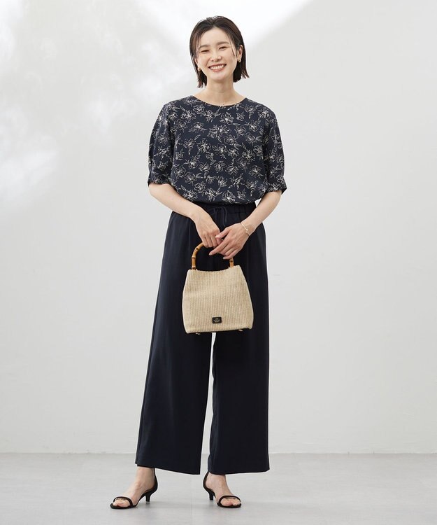 J.PRESS LADIES 【洗える・接触冷感・吸水速乾】Lightジョーゼット ワイド パンツ ダークネイビー系