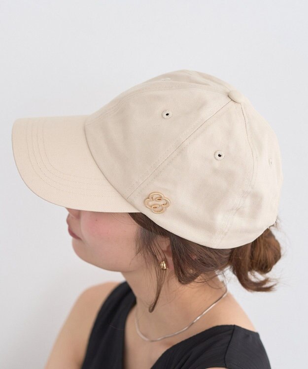 earth music&ecology 【UVカット】アソートロゴCAP Ivory
