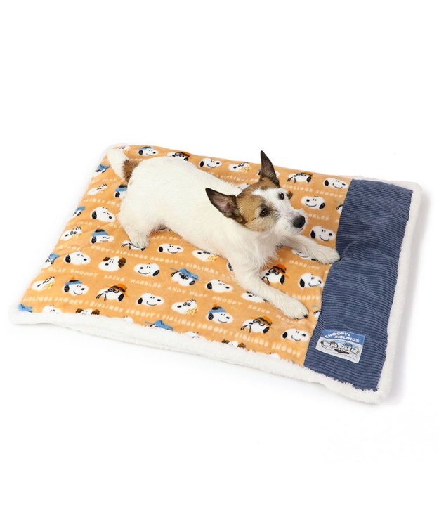 PET PARADISE スヌーピー 遠赤外線 ボアマット 《ブラザー柄 》四角型  (80×60cm) ブラザー柄