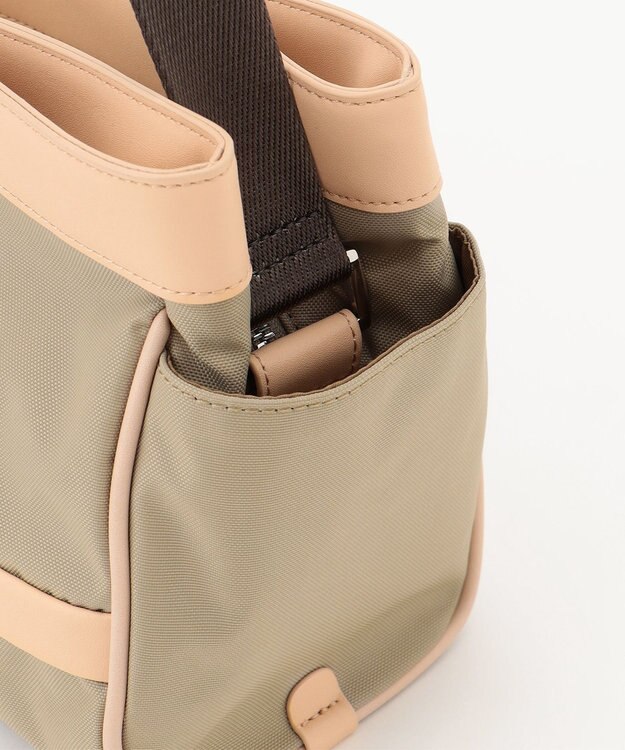 Y'SACCS トラベル ホライズンショルダー ベージュ