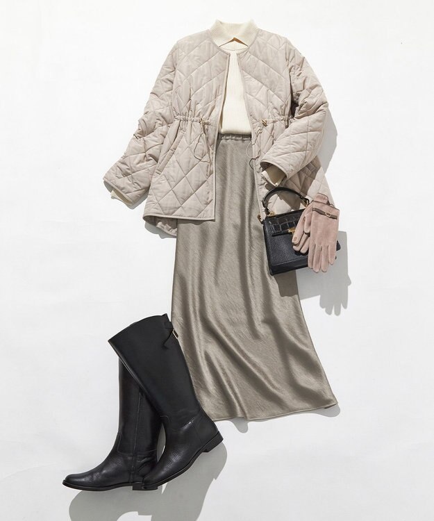 組曲 【前後着用・手洗い可】ELENAスパンコール襟デザイン ニット アイボリー系