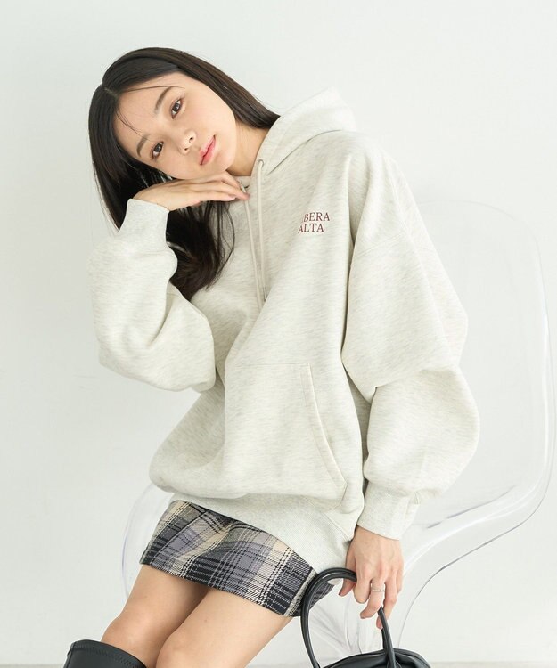 earth music&ecology アソートロゴフーディー Oatmeal