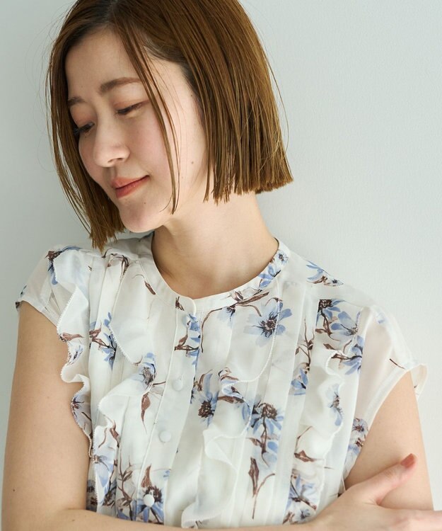 YECCA VECCA フラワー柄フリルプリーツワンピース Off White