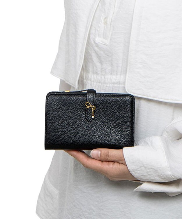 LANVIN en Bleu リュバン 二つ折り財布 ブラック