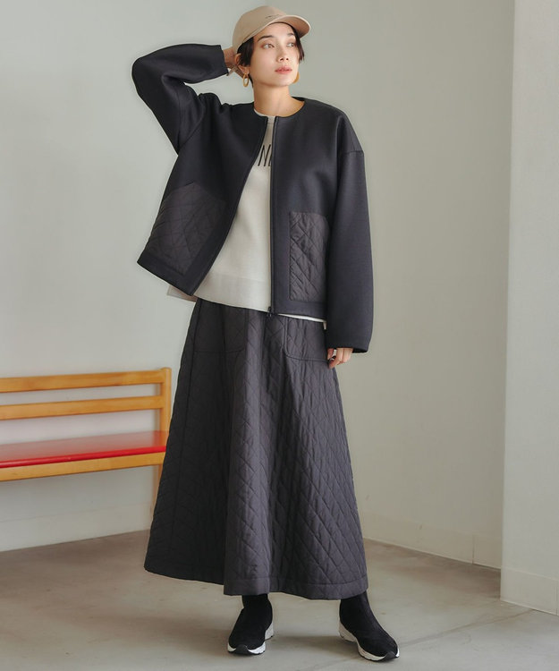 UNFILO キルティング  スカート ブラック系