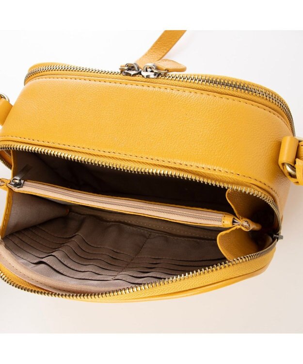 UNBILLION アトランタ ATLANTA / 牛革BOX型ウォレットショルダー イエロー