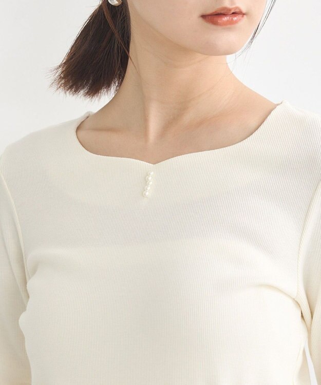 earth music&ecology ハートネックパールプルオーバー Ivory