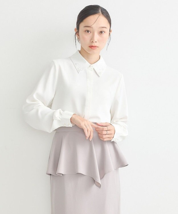 earth music&ecology 襟ビジューブラウス Off White