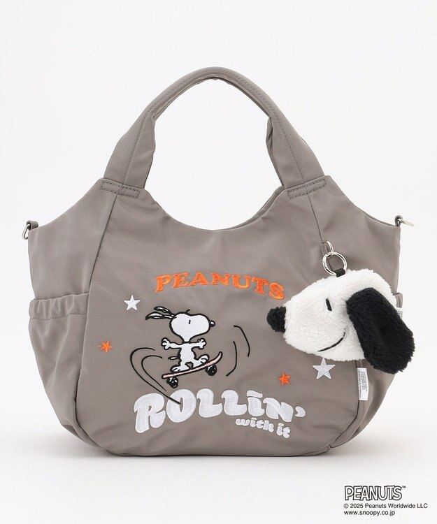 Y'SACCS SNOOPYデザイン サイドギャザー2wayトート　Mサイズ(スケートボード） グレー