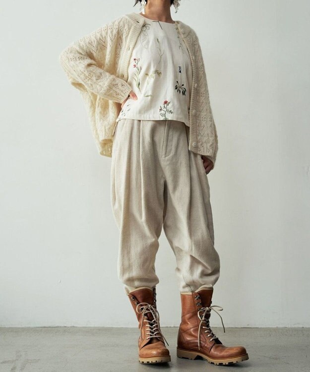 muuc リネンウールのスラックスパンツ ベージュ