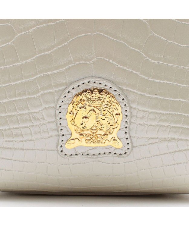 A.D.M.J. 【牛革】クロコ型押し ザ・ビーDカン付ミニトート ホワイトパール
