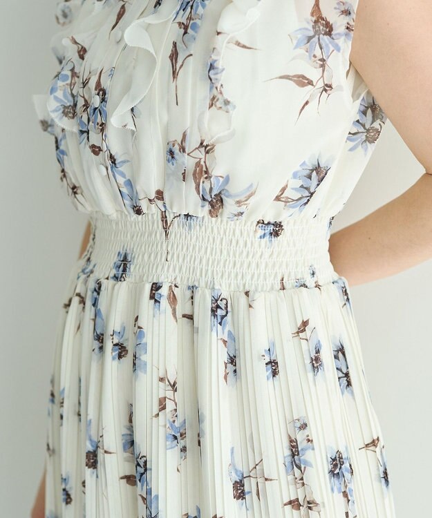 YECCA VECCA フラワー柄フリルプリーツワンピース Off White