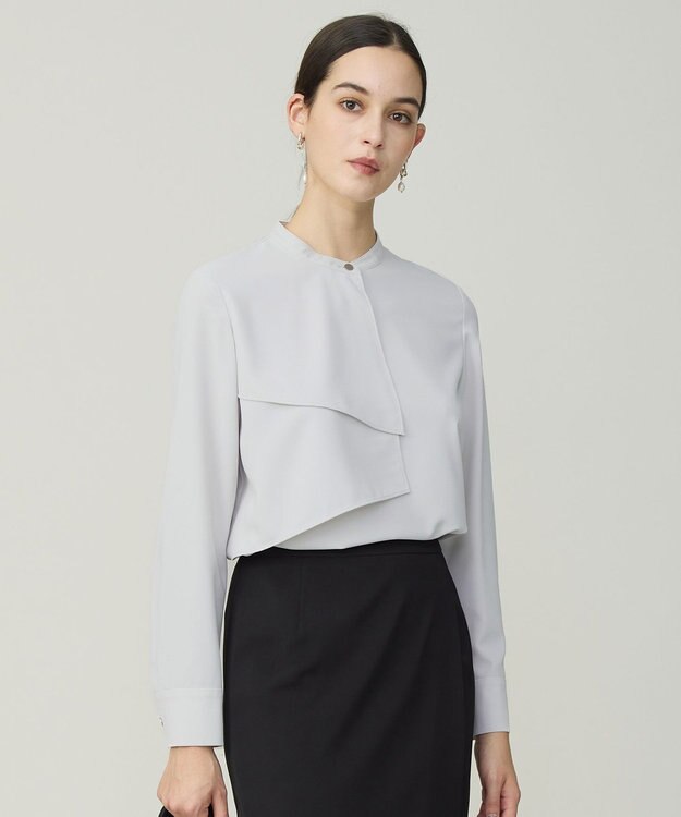 ICB ストレッチジョーゼット ラッフルディテール ブラウス トープ