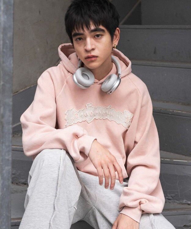 WEGO ショートグラフィックプルパーカー ピンク