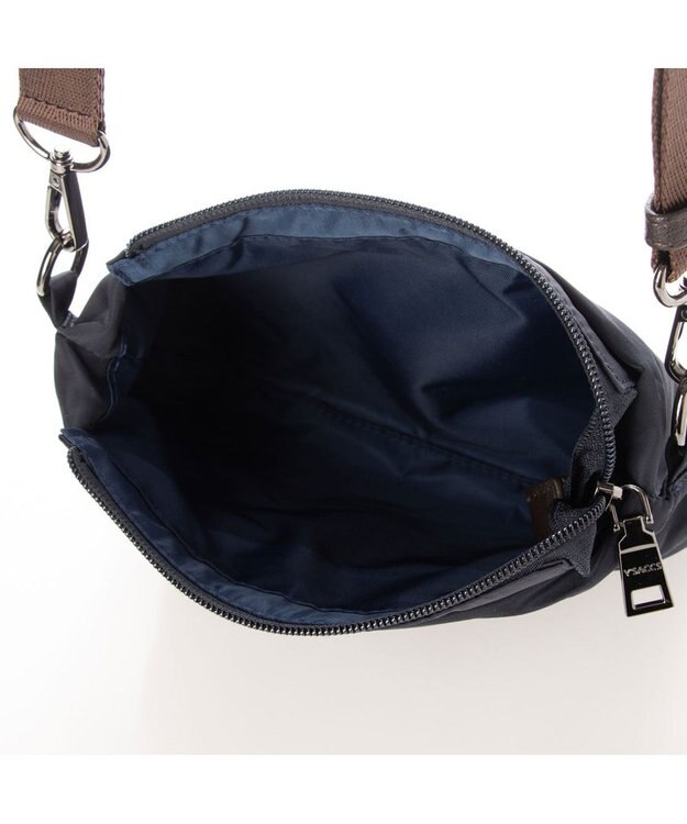 Y'SACCS 【Y’SACCS vous et】ポーチ付き4WAYリュック ネイビー