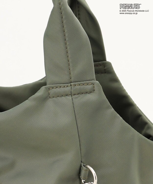 Y'SACCS SNOOPYデザイン サイドギャザー2wayトート　Mサイズ(スケートボード） カーキ