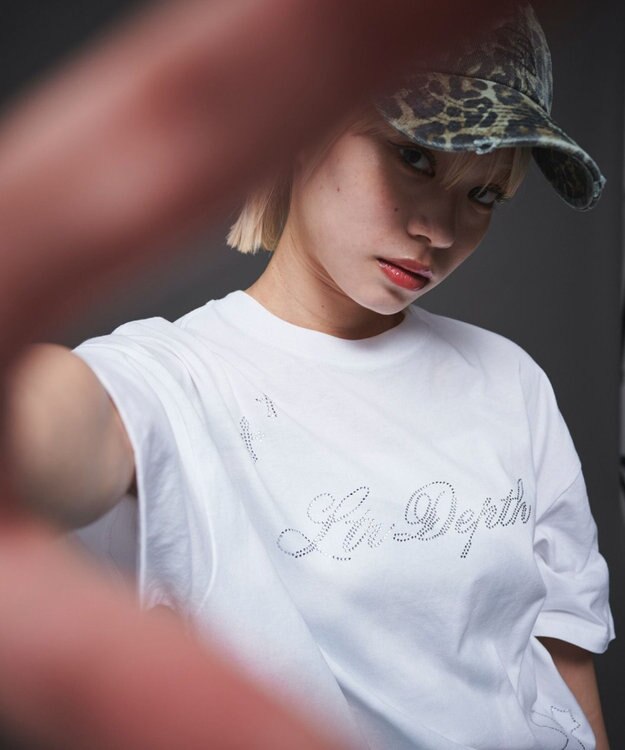 WEGO 【ユニセックス着用ITEM】ラインストーングラフィックT（SS） ホワイト