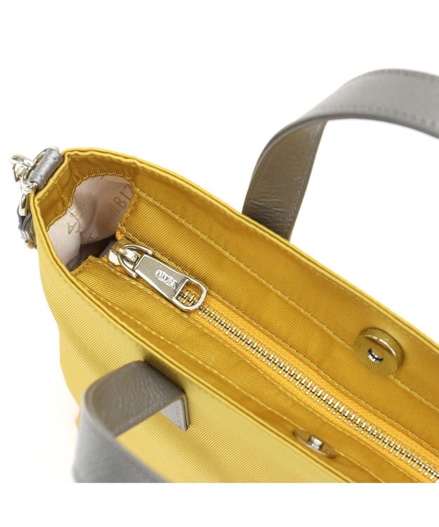 IBIZA シウダード　ナイロン2WAYバッグ 黄色