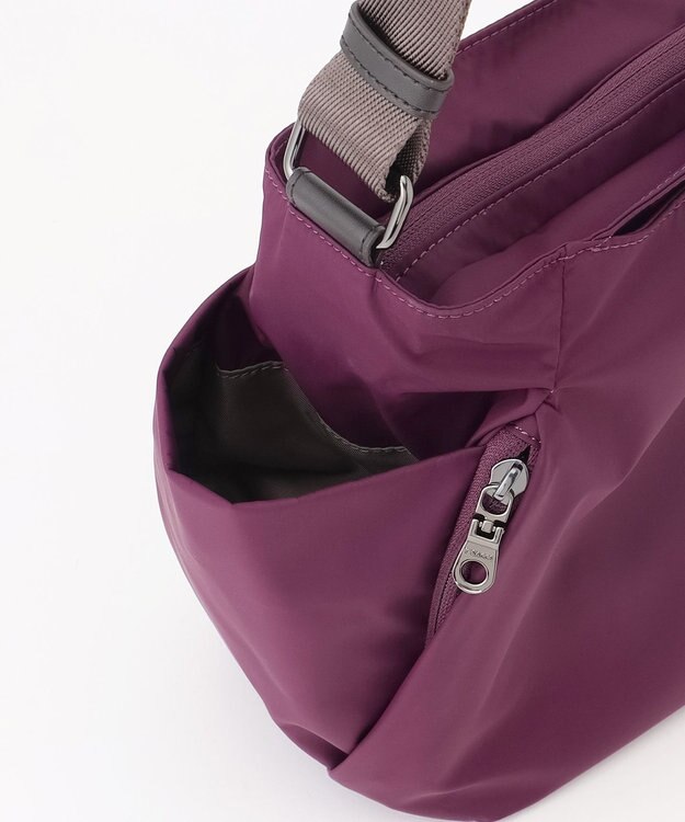 Y'SACCS 【ナイロンタフタ】トラベルショルダー mini パープル