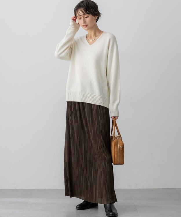 23区 【見上愛さんコラボカラー/VERY掲載】カシミヤブレンド Vネック ニット ホワイト系