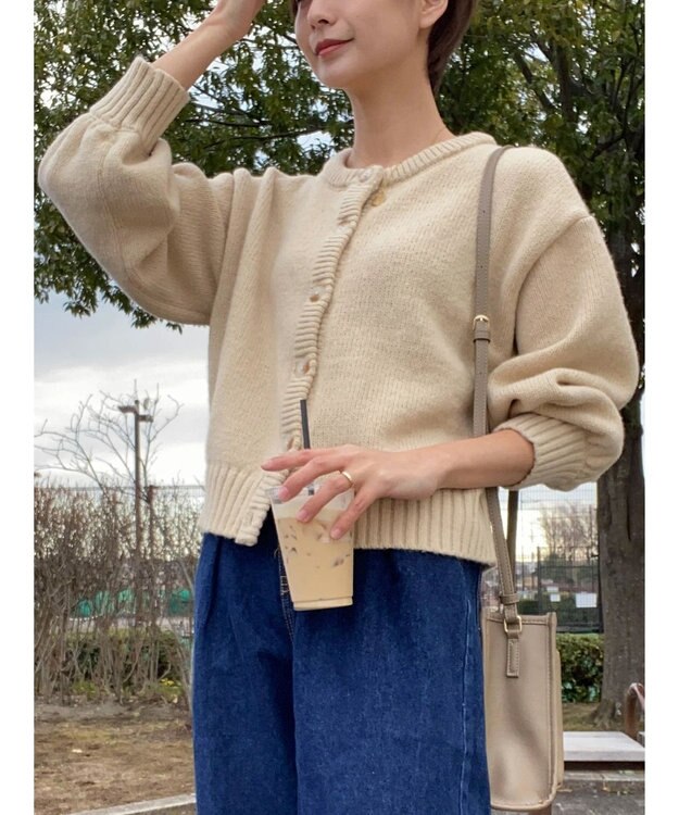 Green Parks クルーネックカーディガン Beige
