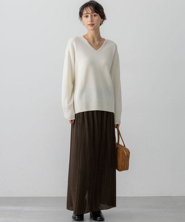 23区 【見上愛さんコラボカラー/VERY掲載】カシミヤブレンド Vネック ニット ホワイト系