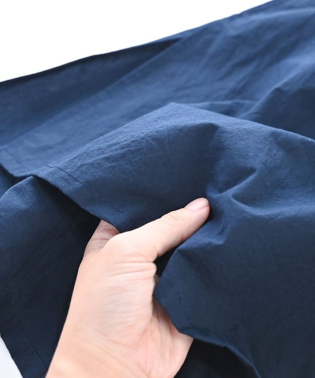 muuc 〈ドライタッチ高品質コットン生地〉ウエスト紐付き ヒルガオ刺繍の半袖ワンピース ネイビー