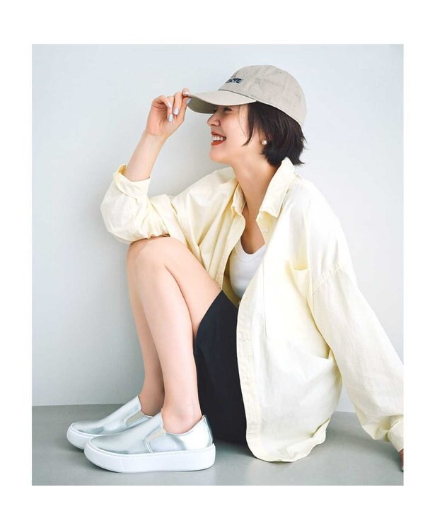 Pointer 【浅見れいなさん×Pointerコラボ】日本製 本革スリッポン シルバー
