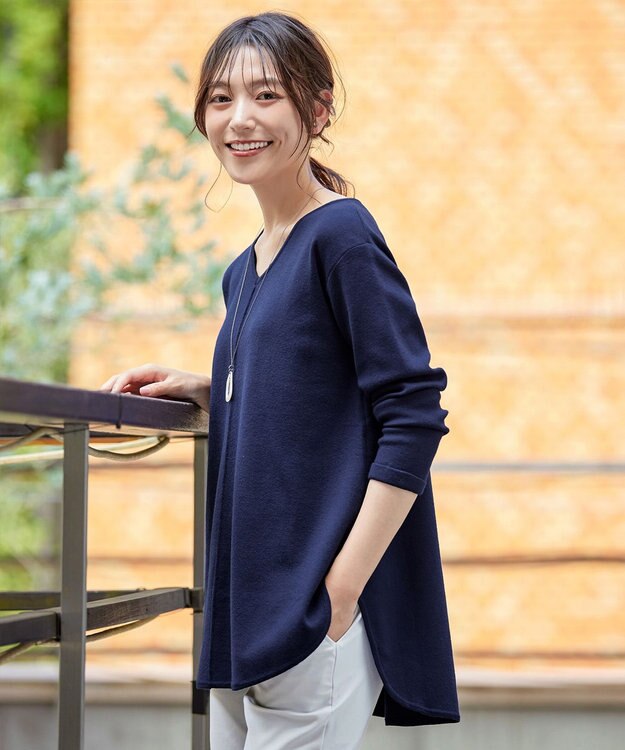 Tiaclasse 【安田美沙子さん着用・新色追加・洗える】ラウンドヘムニットチュニック ネイビー