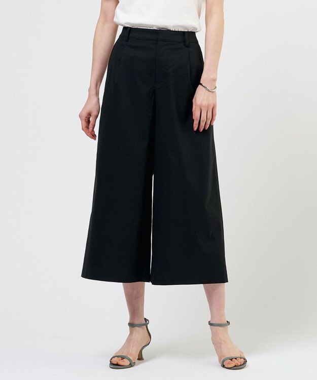 J.PRESS LADIES 【人気素材】セルロースリネンストレッチ クロップド パンツ ブラック系