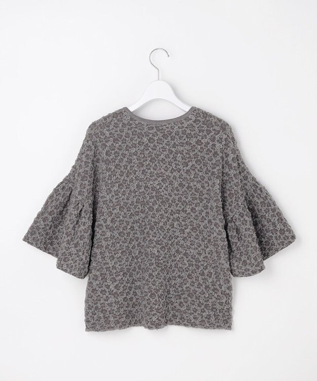 自由区 【カトリエムブーケ】Une forme bosselee ギャザーディテールボタンフロントプルオーバー グレー