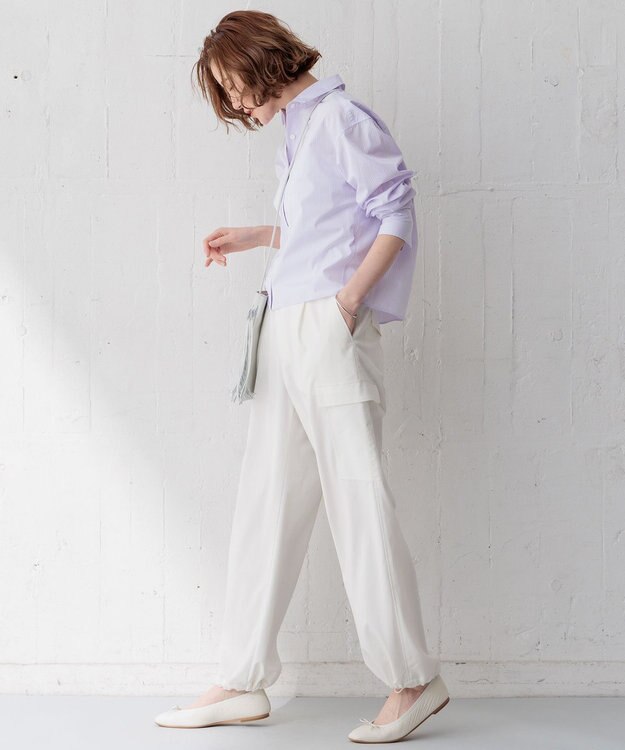 23区 【Oggi4月号掲載/洗える】シルキーストレッチ パラシュートパンツ アイボリー系