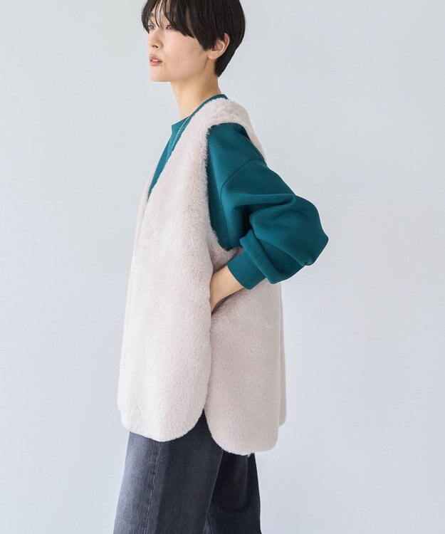 AMERICAN HOLIC 丈違いフェイクファーベスト Gray Beige