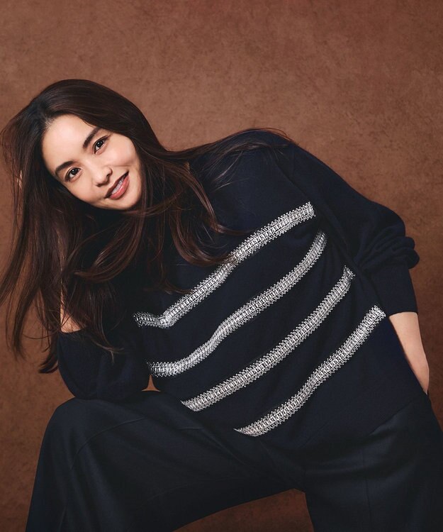 23区 【WEB&一部店舗限定/滝沢眞規子さん着用】ビジューボーダー ニット ネイビー系
