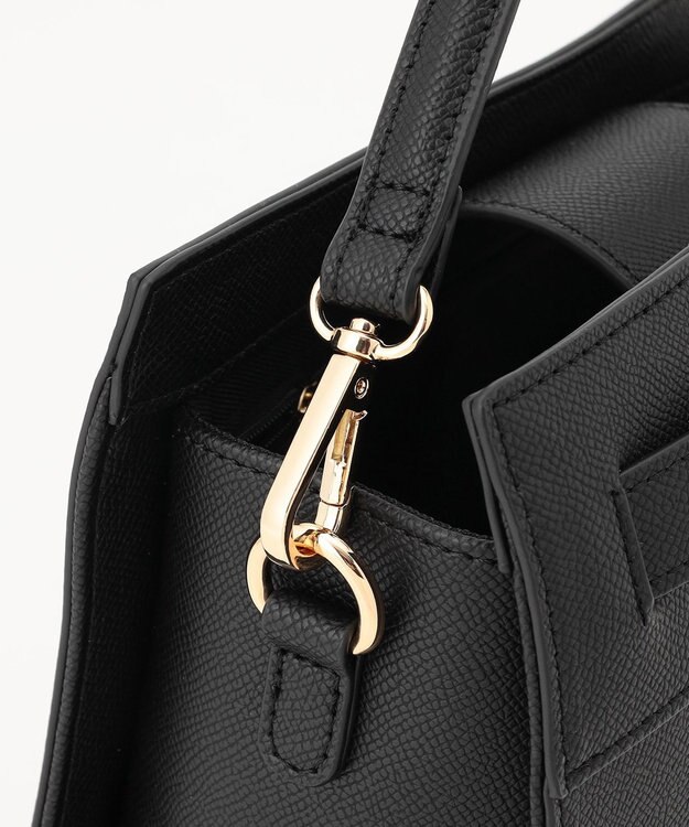 組曲 ベルトデザインスクエアショルダーバッグ ブラック系