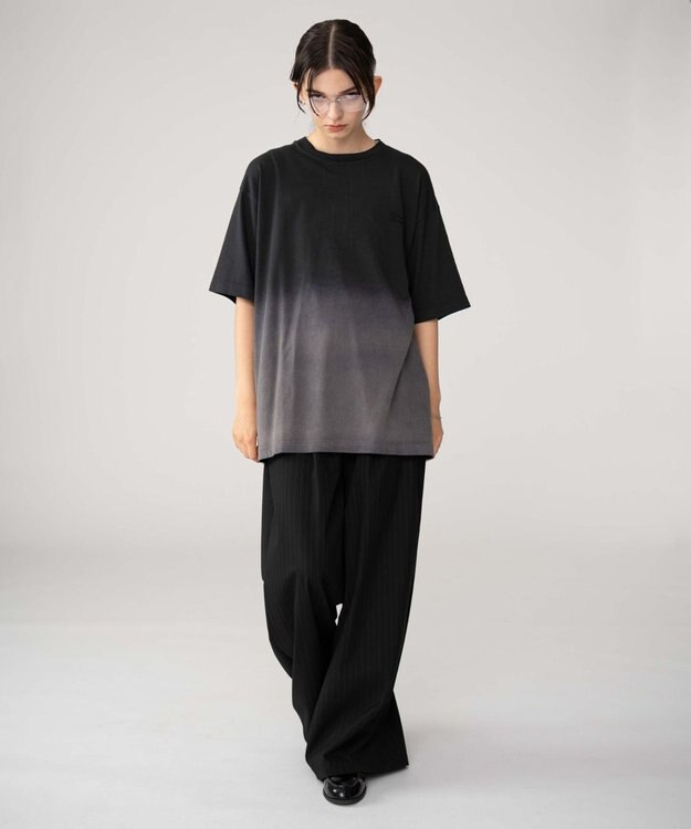 WEGO 【ユニセックス着用ITEM/MLサイズ展開】グラデーションワンポイントT（SS） ブラックその他