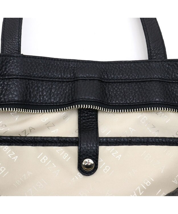 IBIZA カレーラ　セミショルダーバッグ ピンクベージュ