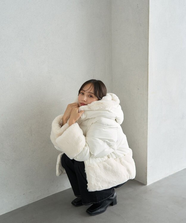 earth music&ecology フードファー中綿ショートコート ホワイト