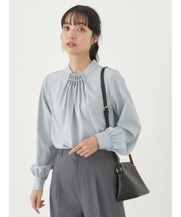 earth music&ecology パールタックブラウス Light Blue