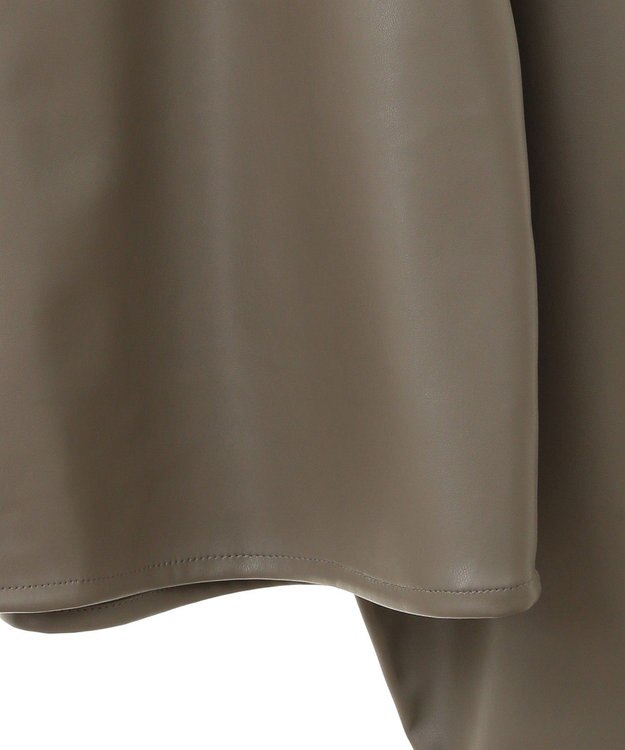 Green Parks ショート丈フェイクレザーシャツ Gray Beige