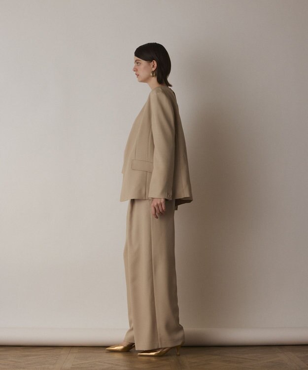 GRACE CONTINENTAL バックシャンノーカラージャケット ベージュ