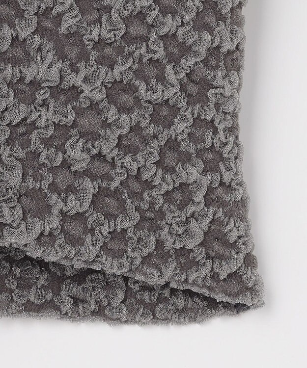 自由区 【カトリエムブーケ】Une forme bosselee ギャザーディテールボタンフロントプルオーバー グレー