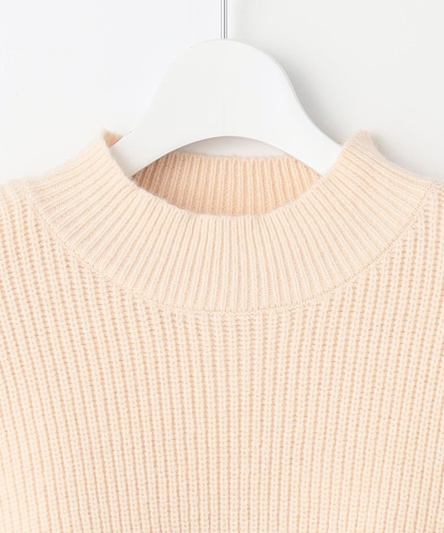 Feroux 【洗える】ラッフルレイヤード ニット アイボリー系