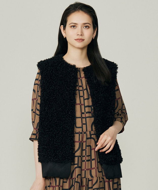 自由区 L 【SHIHOさん着用】カルガンラムエコファー ジレ ブラック