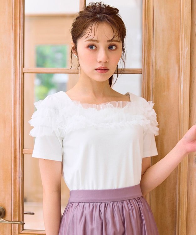 Feroux 【洗える・汗ジミが目立たない】デコルテチュール カットソー ホワイト系