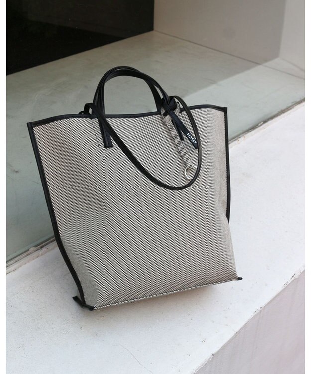 MORROW by thank 【A4サイズ収納可/軽量】VIVIAN MIDDLE MIX キャンバス